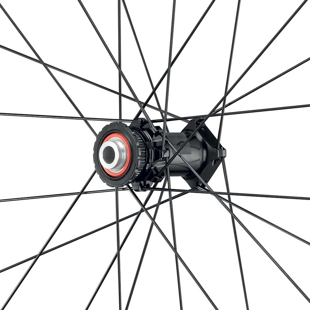 Fulcrum RACING 4 DB